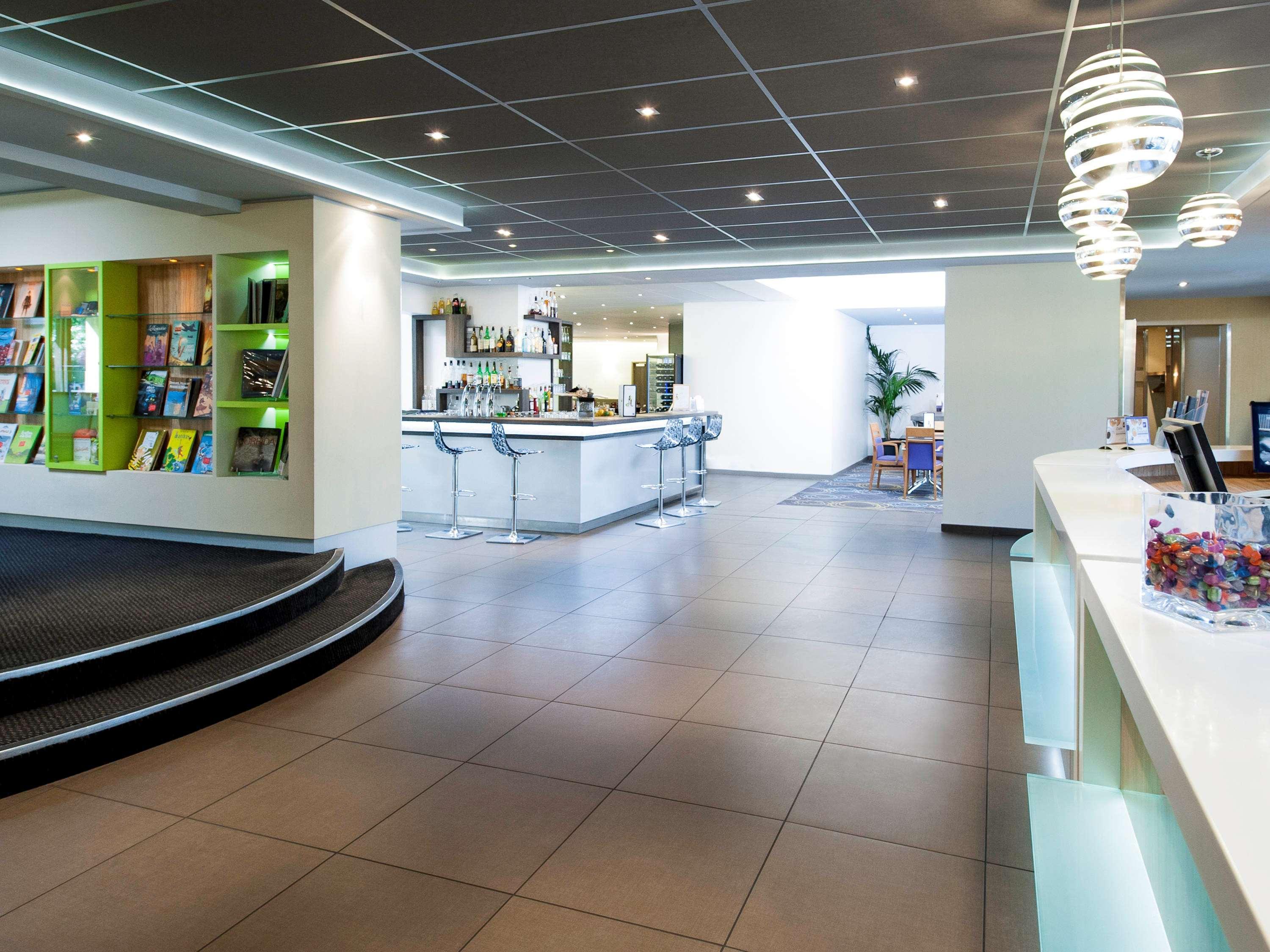 Novotel Valence Sud Exterior photo
