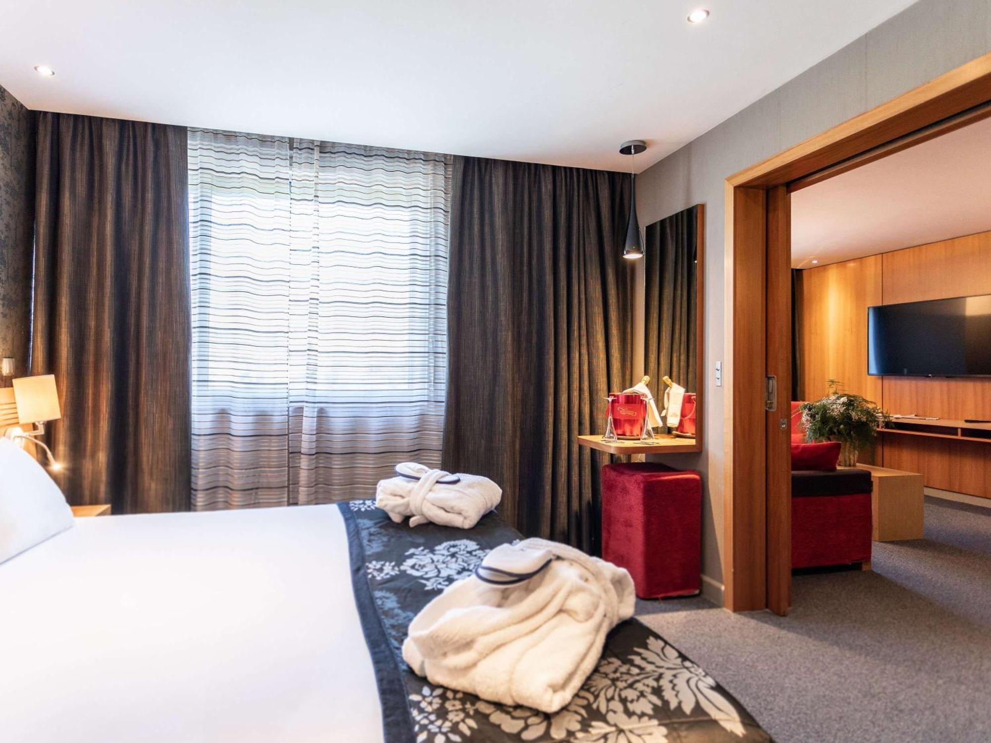 Novotel Valence Sud Exterior photo